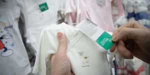 Bientôt une étiquette environnementale sur les vêtements ?
