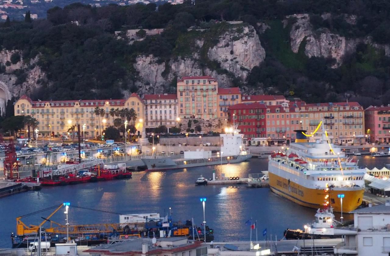 Pollution : moins de soufre dans les fumées des bateaux dans le port de Nice