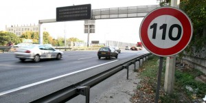 Autoroutes : pour faire passer les 110 km/h, Yannick Jadot réclame une baisse des tarifs des péages