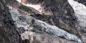 Un glacier du Mont Blanc menace de se détacher, évacuations en cours côté italien