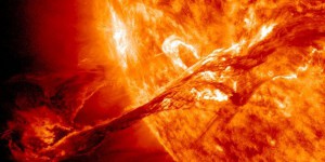 Eruptions solaires: 'La Terre est protégée par son champ magnétique'