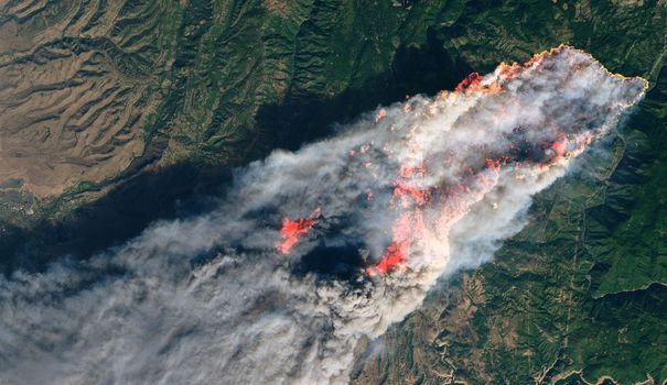 Californie: le ravage des incendies vu de l'espace