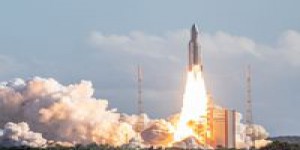 Lancement réussi d'une fusée Ariane 5 depuis la Guyane française