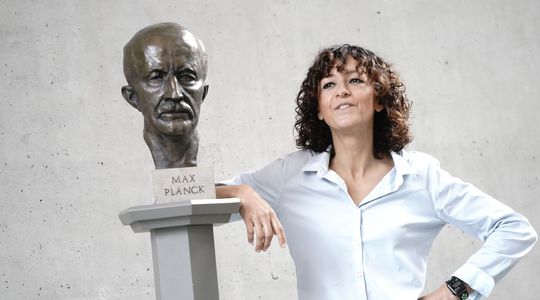 Prix Nobel : comment la Française Emmanuelle Charpentier est entrée dans l'Histoire
