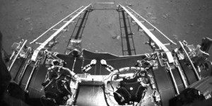 EN IMAGES. Les premières photos de Mars envoyées par le rover chinois