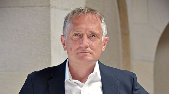 François Crémieux, l'homme qui veut mettre Didier Raoult à la retraite