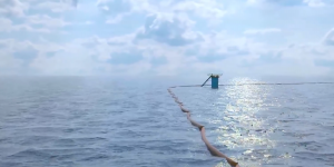 
    Boyan Slat et sa machine à nettoyer les océans : faut pas rêver  