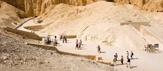 Une vaste nécropole et cinquante momies découvertes en Égypte