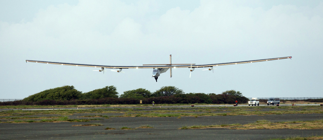 Solar Impulse se pose à Hawaï après un vol record