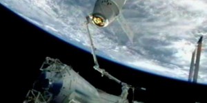 ISS : le vaisseau japonais de ravitaillement s'est arimé sans problème