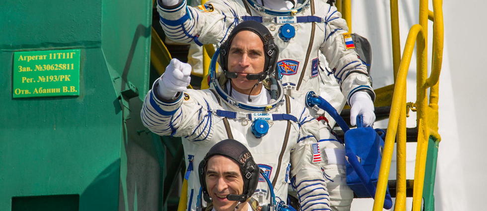 Un astronaute américain et deux cosmonautes russes sont revenus sur Terre