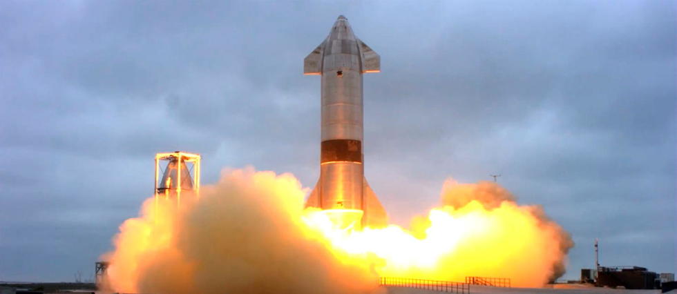 SpaceX : la fusée Starship réussit son atterrissage pour la première fois