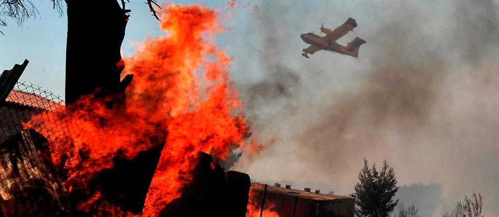 Grèce : 500 millions d'aides vont être alloués aux sinistrés du feu
