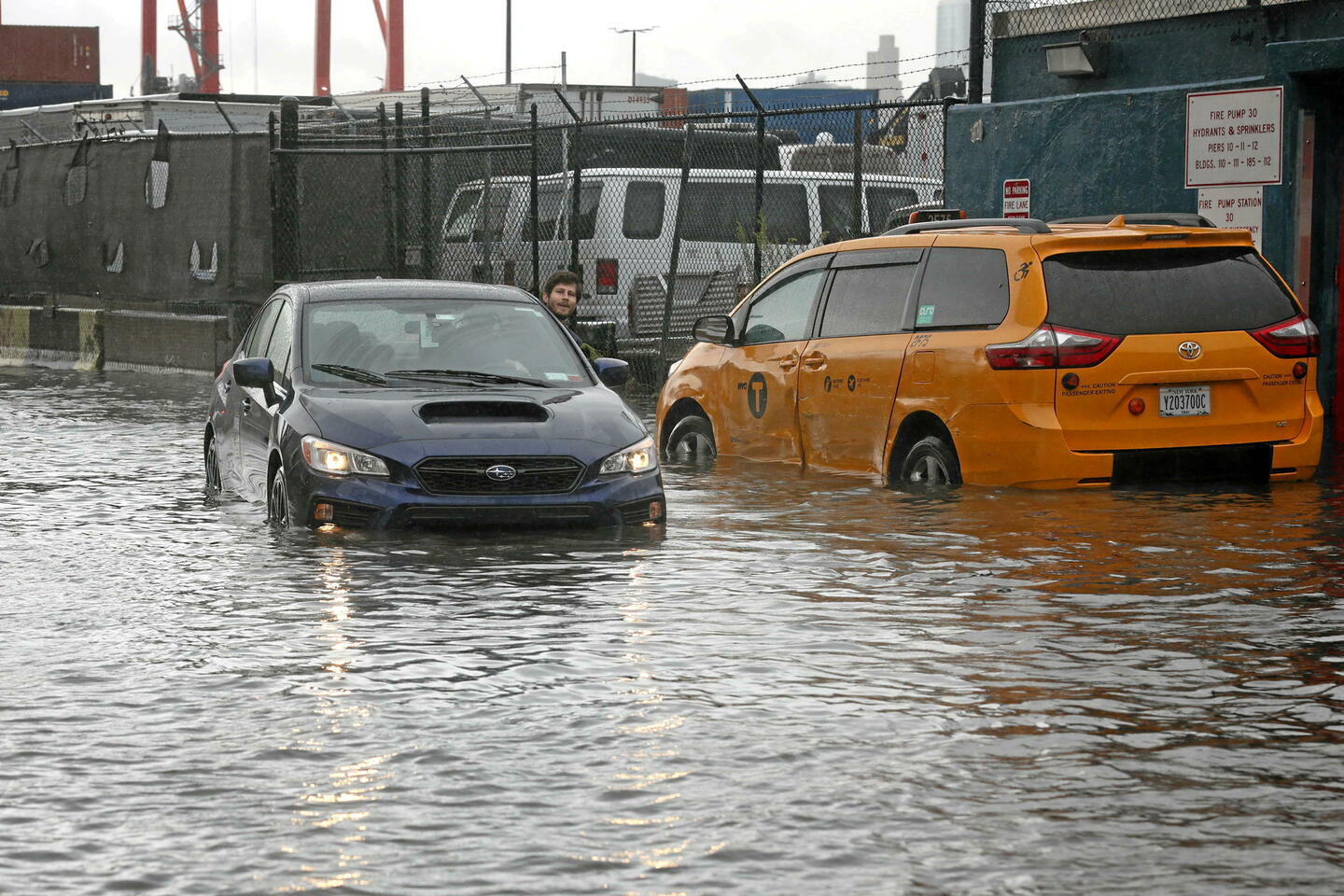 New York : les images impressionnantes des inondations