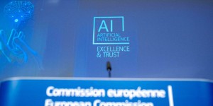 Intelligence artificielle : levée de fonds record pour la start-up française Mistral AI