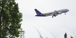 Ebola : Daniel Reynders défend le maintien des vols de Brussels Airlines vers l’Afrique