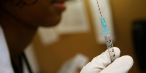 Le premier vaccin contre la malaria développé en Belgique reçoit l’avis positif de l’EMA 