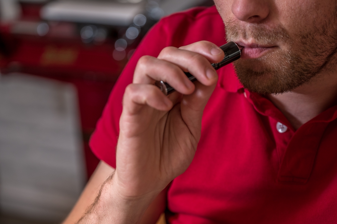 La vente d’e-cigarettes encadrée : pas de pub, pas pour les moins de 16 ans et pas d’accises 