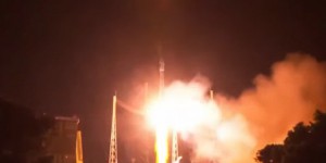 Décollage d’un lanceur Soyouz porteur de deux satellites Galileo 