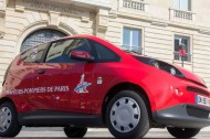Des véhicules électriques Bolloré pour les pompiers de Paris