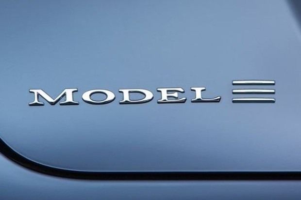 Tesla Model III : elle sera révélée en mars 2016 mais ce ne sera pas au salon de Genève