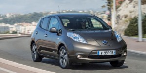 Nissan Leaf 2016 : un bug du système télématique retarde les livraisons