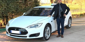 Taxi électrique : Stéphane Arputzo, chauffeur en Tesla Model S