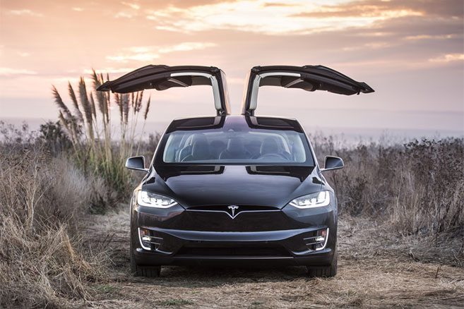 Le Tesla Model X disponible avec batterie 60 kWh