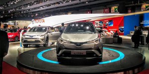Toyota C-HR : le crossover hybride star du Mondial de l’Auto