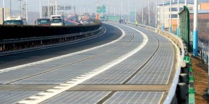 La Chine lance son autoroute solaire