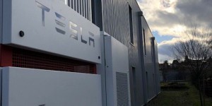 Tesla installe un Powerpack de 100 kWh chez un industriel du Rhône