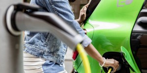 La France vise 600.000 véhicules électriques en circulation d’ici 2022