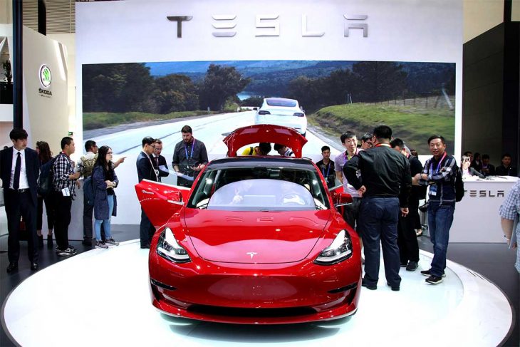 Tesla va licencier 3500 salariés