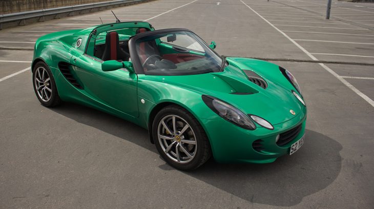 Lotus prêt à produire une supercar électrique