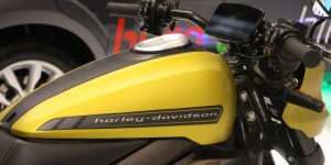 Moto électrique : la Harley-Davidson LiveWire au salon de Genève (vidéo)