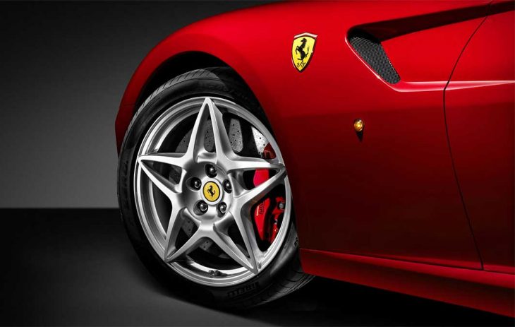 Une nouvelle Ferrari hybride en approche