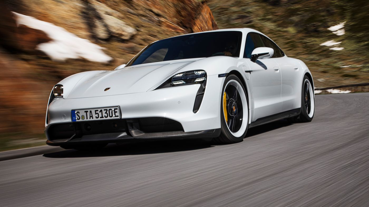 Porsche Taycan : photos, caractéristiques et prix de la berline électrique