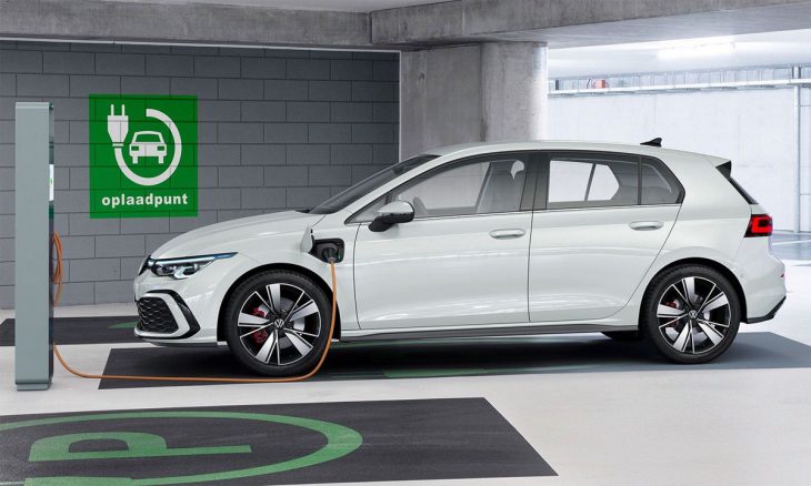 Volkswagen Golf GTE 2020 : l’hybride rechargeable en fuite