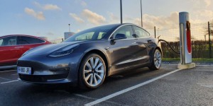 Essai Tesla Model 3: on a testé les dernières mises à jour de la berline électrique