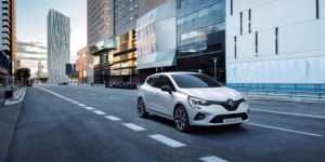 Renault Clio E-Tech hybride : les prix et équipements en détails