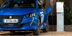 Peugeot 208 : l’électrique représente 25 % des immatriculations en France