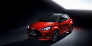 Voiture hybride : la nouvelle Toyota Yaris peut être réservée en ligne