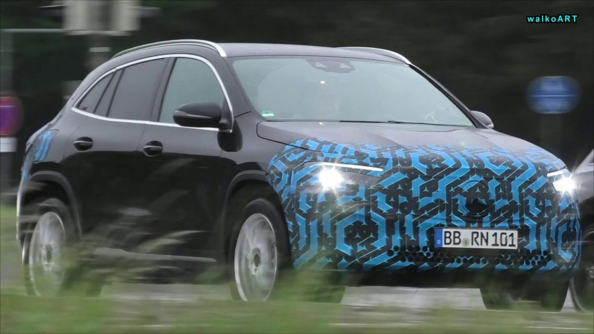 Mercedes EQA : le SUV électrique surpris en vidéo