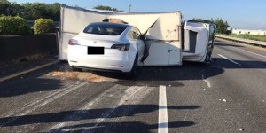 L’Autopilot envoie une Tesla Model 3 dans un camion