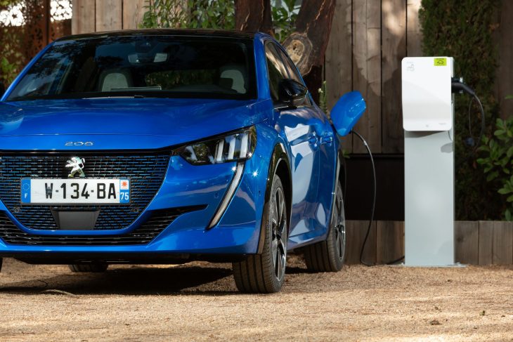 Peugeot 208 électrique : faut-il prendre l’option 11 kW ?