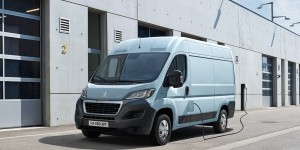 Peugeot e-Boxer : le nouvel utilitaire électrique en détails