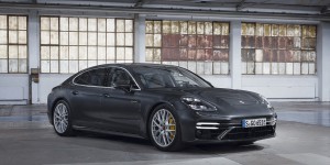 Hybride rechargeable : Des Porsche Panamera plus performantes