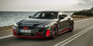 L’Audi RS e-Tron GT dévoile ses derniers secrets avant sa présentation officielle