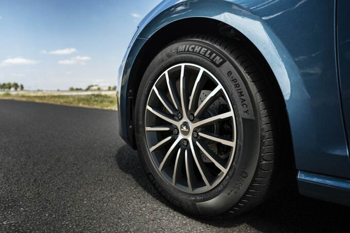 Michelin e-Primacy : le pneu éco-responsable qui favorise l’autonomie