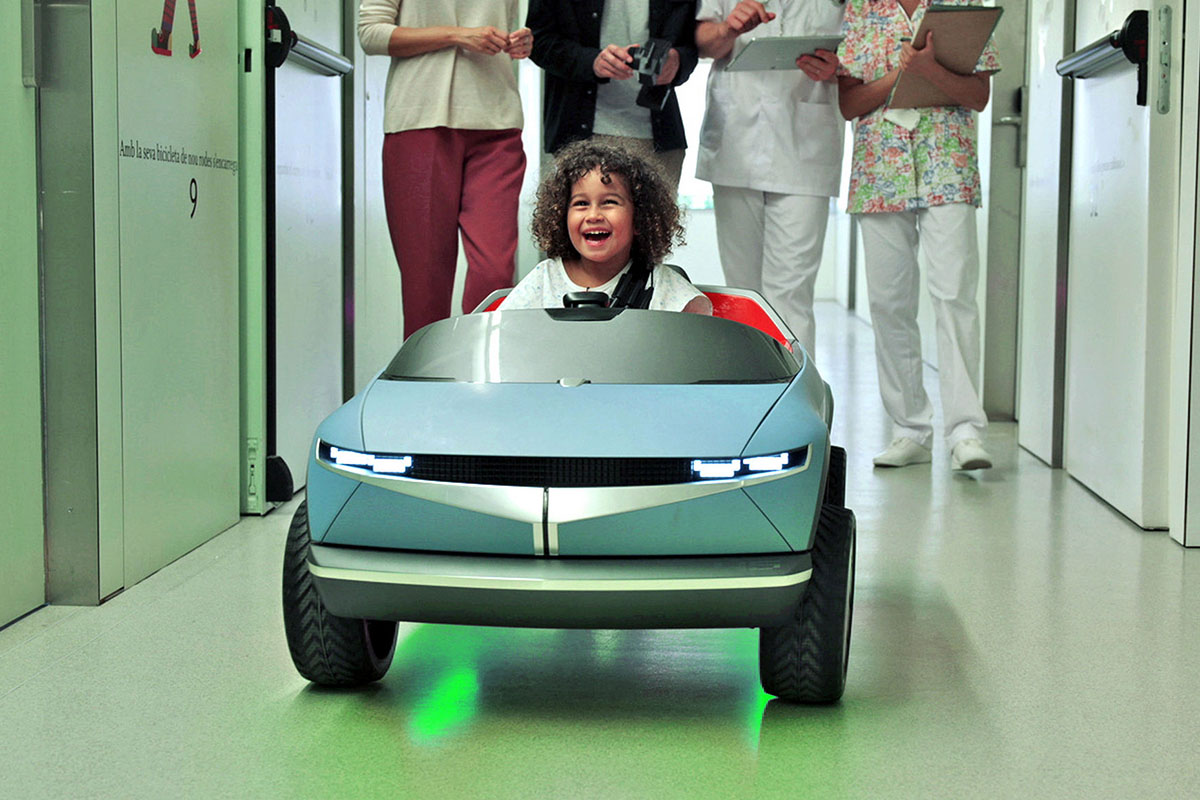 Hyundai 45 EV Minicar : une petite voiture électrique pour donner le sourire aux enfants